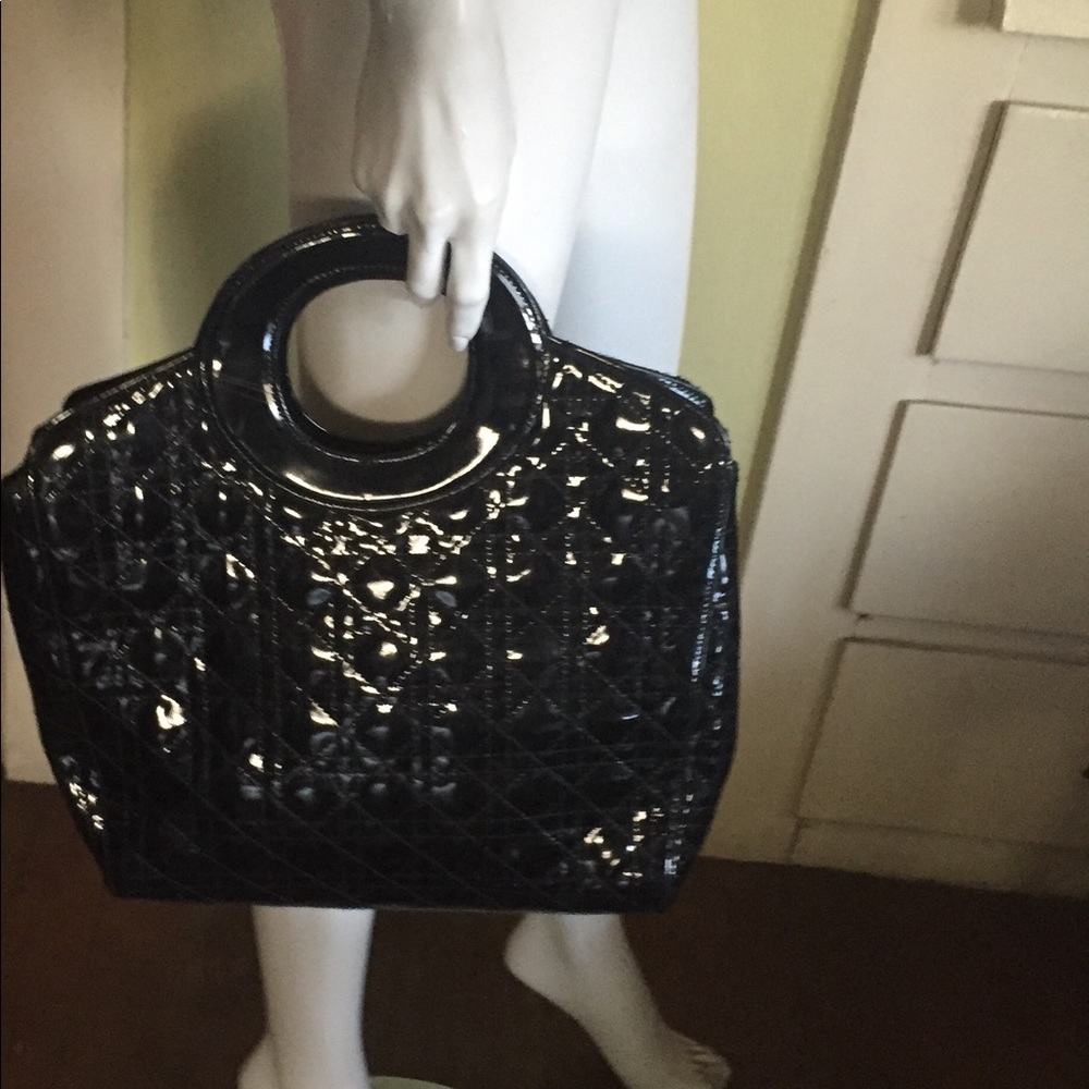 Black quilted tote